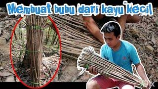 Membuat bubu dari kayu" kecil.