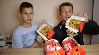 MCDONALD’S - 100 CHICKEN NUGGETS IN 10 MINUTE CHALLENGE ||  w/guest