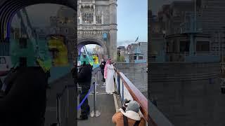 Muslim Beautiful Azan on the Tower Bridge in London!