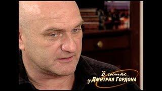 Балуев: Если приходится играть любовные сцены, постоянно повторяю: "Держи себя в руках!"