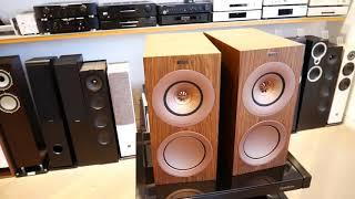 KEF R3 | Altavoces Nogal / Walnut