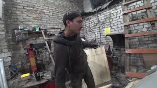Крепим вытяжку. УРОНИЛИ(((