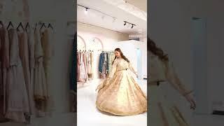 Make your life easy with Closet. #closetkaro #pakistani #fashion #weddingdress #dress