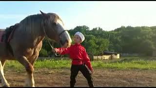 Презентация песни "Ой, тучки темны" Казак! Наследник традиций Щерба Леонид!