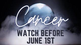 Cancer Tarot ️ Cancer—Something 𝐁𝐈𝐆 Is Coming in June. Prepare Now‼️
