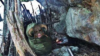 Found a Cave in the Snowy Forest! WINTER CAMPING in a Cozy Simple Shelter