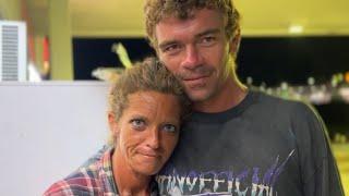 Homeless Couple In Affluent Florida Suburbs Share Their Painful Life Experiences