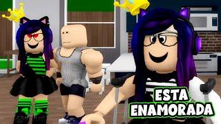 Mi GEMELA MALVADA esta ENAMORADA en Brookhaven | Kori Roblox