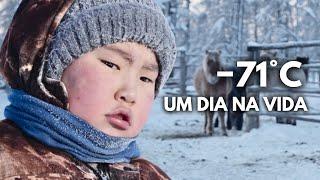 Menino De 9 Anos Cultivando a Terra a -71°C Na Vila Mais Fria do Planeta | Yakutia, Sibéria