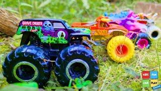 Play And Learn With Monster Trucks Featuring Grave Digger And El Toro Loco!