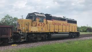 UP GP40-2 start up, Crystal lake, IL