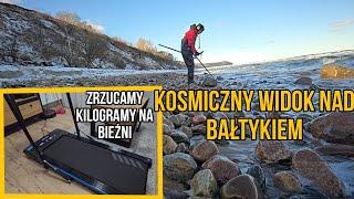 Bałtyk zimą. Majestatyczny widok prosto z plaży. Poszukiwania skarbów w głazach