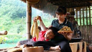 Harvesting the corn garden, processing corn cakes to sell, a peaceful life