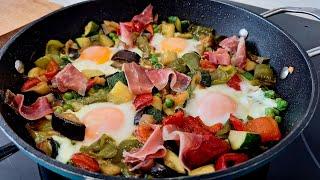 CAZUELA DE VERDURAS con huevos y jamón serrano