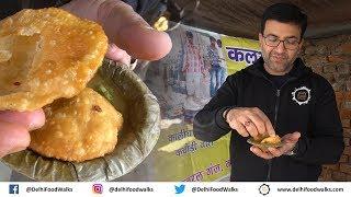 MATHURA Street Food Tour - सरसों तेल की कचोड़ी | खस्ता बेड़मी पूरी | Peda Factory Visit