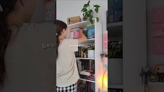 bookshelf tour ₊˚ʚ  #booktube #bookshelf #yabooks #aestheticroom #aesthetic