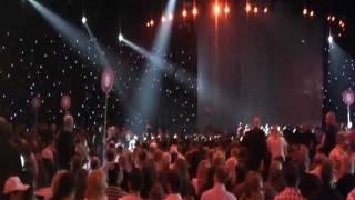 Eurovision fans are dancing in Telenor Arena (29 May 2010)