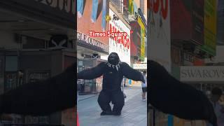 GIANT GORILLA in Times Square, New York City #nycnews #newyorkcity #newyork Please like  and Sub