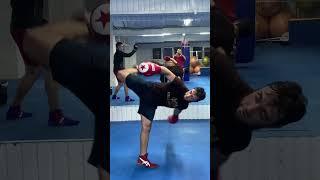 УВИДИМСЯ БИТЬ ХАЙ КИК И ВЕРТУШКУ : #shorts #mma #kickboxing