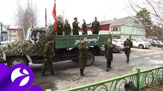 На Ямале организовали для ветеранов праздник с доставкой на дом