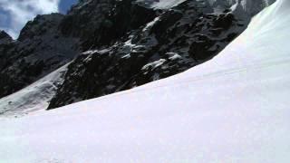 Snow on the Cho La Pass