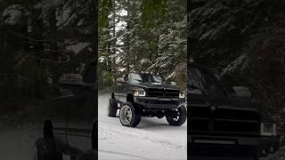 DRIFTING A LIFTED CUMMINS!