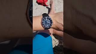 It's a beautiful day at the beach for a Seiko SKX007j #wristroll