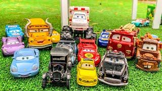 Disney Pixar Cars Lightning Mcqueen, Dinoco, Mater, Hudson, Axlerod, Finn, Frank, Guido, Mack, Shu