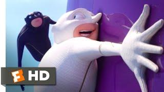 Despicable Me 3 - Gru & Dru Work Together | Fandango Family