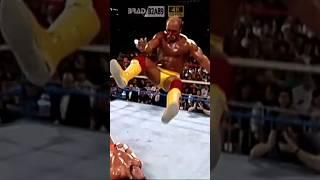 Hulk Hogan leg drops Randy Savage WWE WrestleMania V