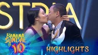 Banana Sundae: Ritz kisses Jobert as they receive the 'Best Kiss' award