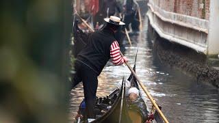 Venice Italy. Discovering the Secrets of Venice’s Gondola.