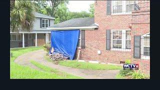Tallahassee homeowner reacts after teen crashes car into home, killing dog and leaving a hole in...