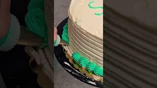 a fun & delicious class! ice cream is made in-house  #icecreamcake #cakeclass