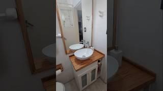 Remodelacion de Toilette #carpintero #carpinteria #muebles #remodelacion #extrememakeover #homedecor