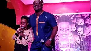 Foto Copy performs "Betweener" with Kumi Guitar