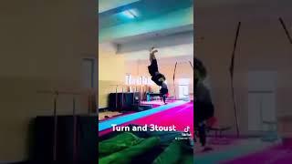 Turn and 3toust