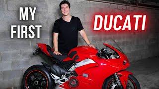 I rode my First EVER Ducati.. a Panigale V4 | Full First Ride & Review