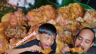 Mukbang || Eating delicious chicken curry with alu @Mhathungofficial