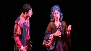 Verdi,, Trovatore,,Asucena-Olga Balashova-(Teatre Sats)