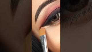 How to do an easy pink smokey eye look #shorts #viral #eyemakeup #glamreel