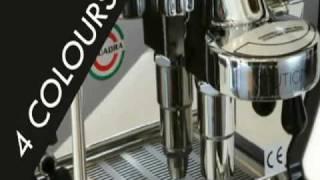 La Nuova Era Cuadra coffee machine - Barista at home!