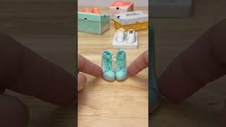 Make mini sneakers with me!  Part 2!