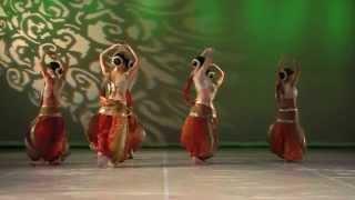 "Kiaroscuro" : Belly Dance-Indian fusion by Irina Akulenko