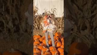 Your sign to go pumpkin picking! My sisters outfit #pumpkin #pumpkinpicking #autumn #fall