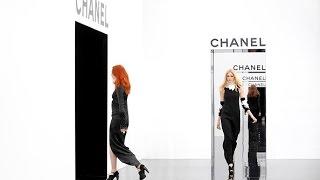 Chanel | Fall Winter 2009/2010 Full Fashion Show | Exclusive