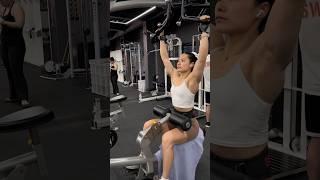 #backworkout #backmuscleworkout #健身 #lifestyle #muscle #bikinifitness
