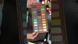 Unboxing my new Earthberry  pastels