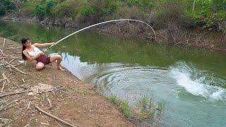 Amazing Fishing |  Beautiful Girl Hunting Giant Fish With Hook