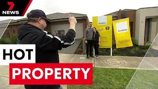 The number of Melbourne houses up for sale has soared and why it might not be good news | 7NEWS